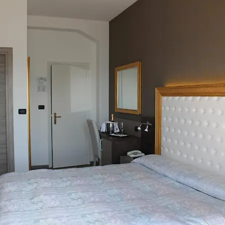 Ristorante Miramonti Отель Toano