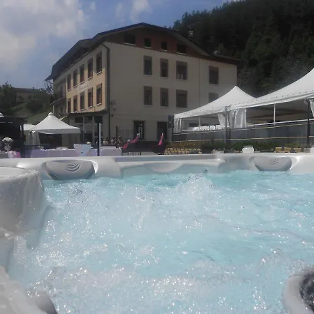 Ξενοδοχείο Ristorante Miramonti