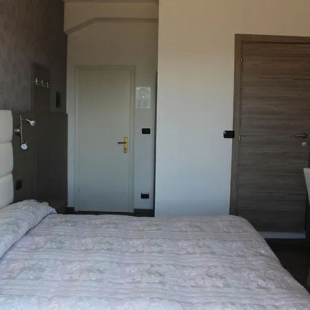 Hotel Ristorante Miramonti 3*