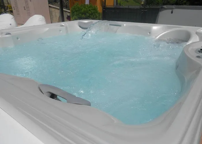 Hotel Ristorante Miramonti